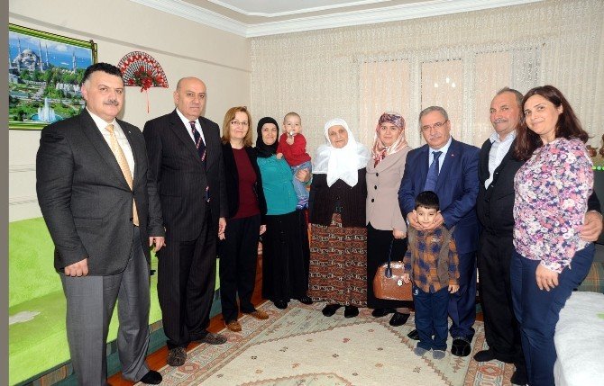 Bilecik Valisi Nayir’dan Şehit Ailelerine Ziyaret
