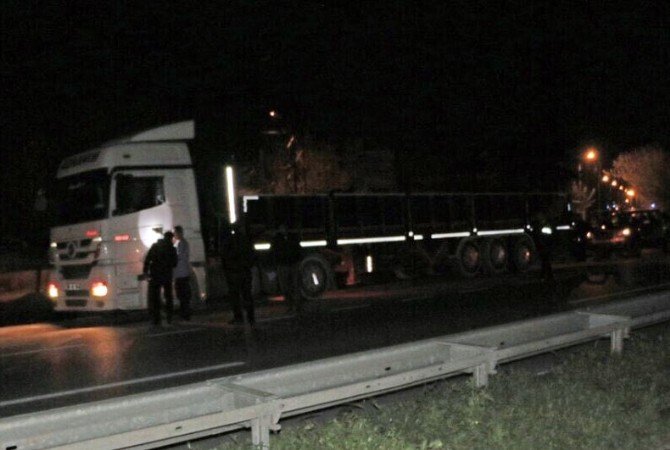 Adana’da Tır Şoförü Aracında Öldürüldü
