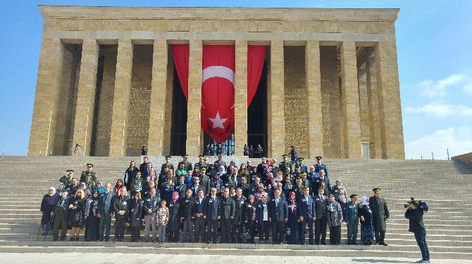 Anıtkabir’de 18 Mart Çanakkale Şehitleri Anma Töreni