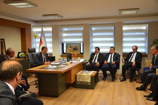 Başkanı Yağcı, AK Parti Genel Başkan Yardımcısı Mehmet Özhaseki İle Bir Araya Geldi