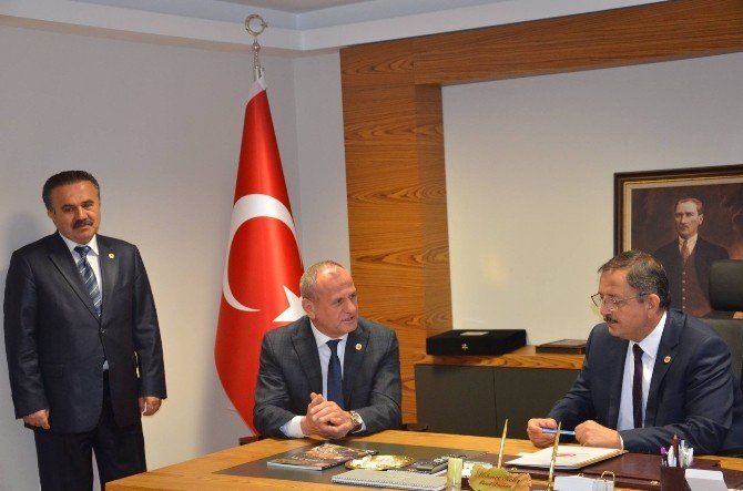 Mehmet Özhaseki Başkanlar Birliği’ni Ziyaret Etti