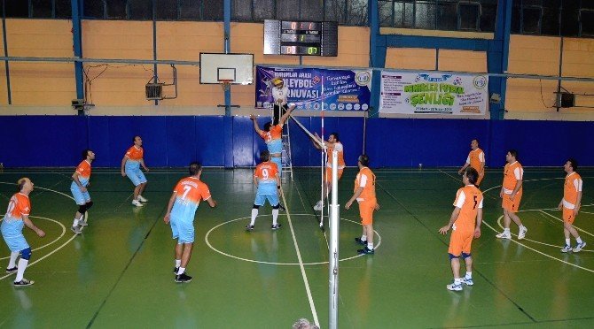 Bozüyük Belediyesi Kurumlar Arası Voleybol Turnuvası’nda İlk Hafta Maçları Sona Erdi