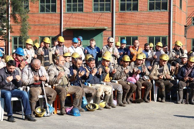 Maden İşçileri 18 Mart Çanakkale Şehitleri İçin Dua Etti