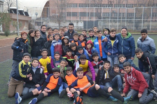 Ortaokullar Arası Ve Liseler Arası Futbol Turnuvası Tamamlandı