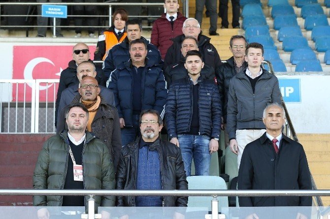 Manisa Bbsk Adliyespor Deplasmanından Eli Boş Dönüyor