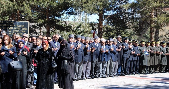 Çanakkale Zaferi’nin 101. Yıl Dönümü Erzurum’da Kutlandı