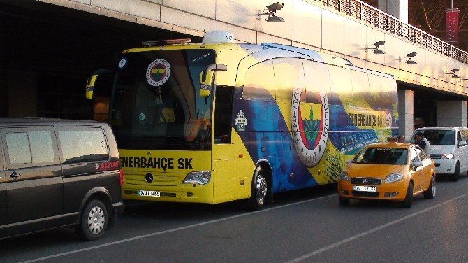 Fenerbahçe’ye Buruk Karşılama