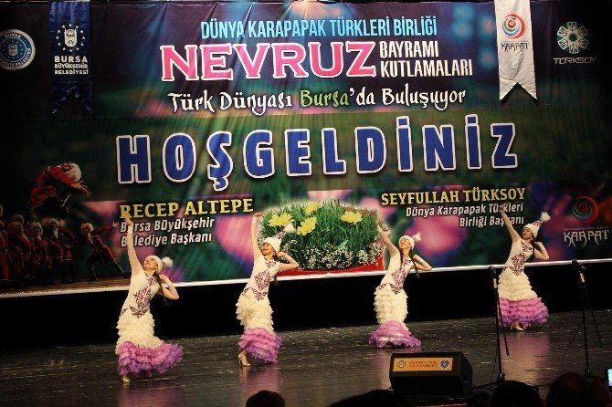 Dünya Türkleri Bursa’da Teröre Karşı Birleşti