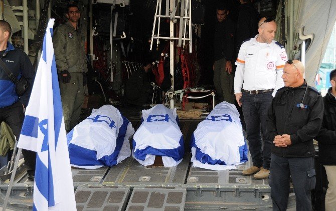 Saldırıda Hayatını Kaybeden İsraillilerin Cenazesi Ülkelerine Gönderildi
