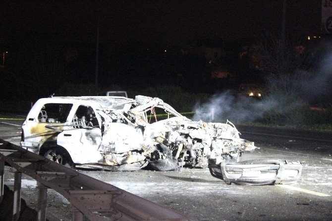 Takla Atarak Ters Şeride Geçen Cipe Tanker Çarptı: 2 Ölü