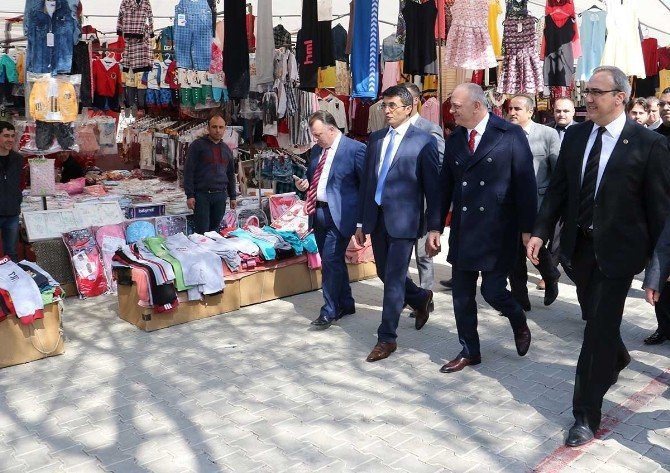 Başkan Ergün, Pazar Esnafını Ziyaret Etti