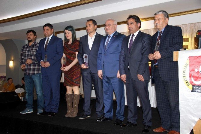 Kayseri Gazeteciler Cemiyeti Medya Yarışmasında Ödüller Sahiplerini Buldu