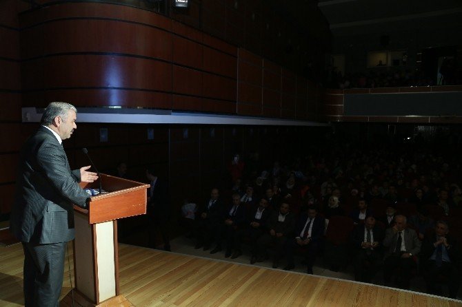Büyükşehir Belediye Başkanı Mustafa Çelik: