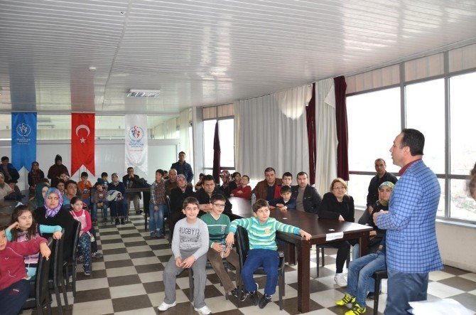 18 Mart Şehitleri Anma Günü Ve Çanakkale Deniz Zaferi Satranç Turnuvası Sona Erdi