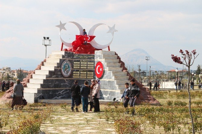 "Musa Eroğlu Sevgi Parkı" Açıldı