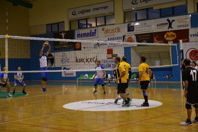 Bodrum’da Kaymakamlık Kupası Voleybol Turnuvası Başladı