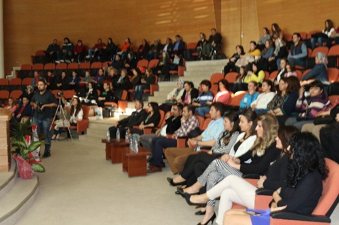 Akhisar’da Down Sendromlular Günüyle İlgili Konferans