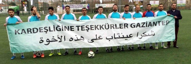 Suriyeli Mülteciler Türkiye-isveç Dostluk Maçını İzleyecek