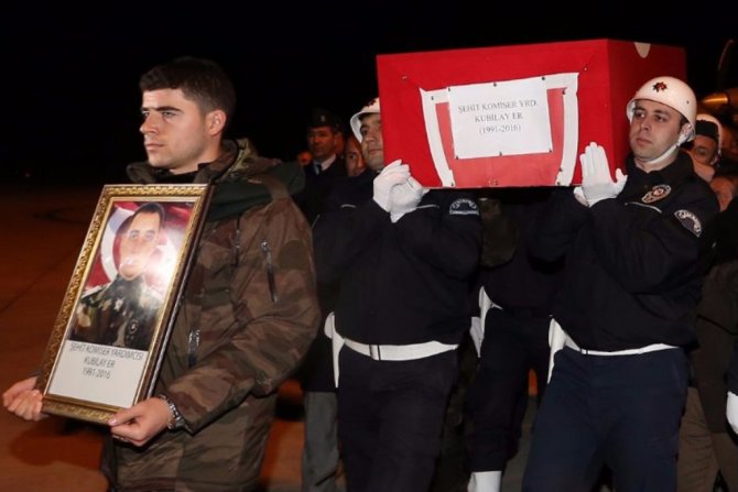 Şehit polis Er'in cenazesi Merzifon’a getirildi