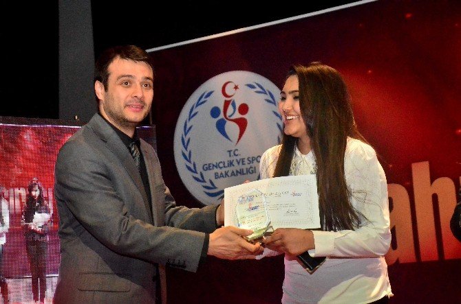 "Sahne Sırası Sende" Türkiye Grup Yarışmaları Adana’da Gerçekleştirildi
