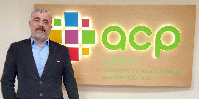 Batman'ın 2 milyon dolarlık aracını sigortaladı