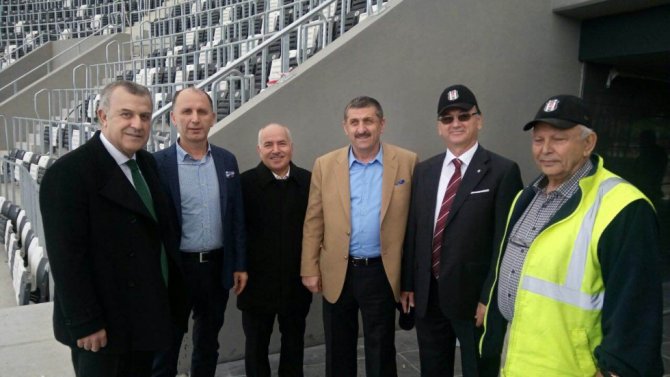 Trabzonspor Başkanı Muharrem Usta, Vodafone Arena’yı gezdi