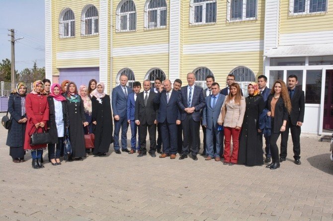 Yozgat Milli Eğitim Müdürü Saim Kuş, Aday Öğretmenler İle Bir Araya Geldi