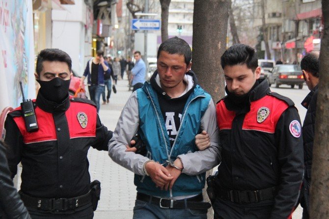 Eskişehir’de Taciz İddiasıyla 1 Kişi Gözaltına Alındı