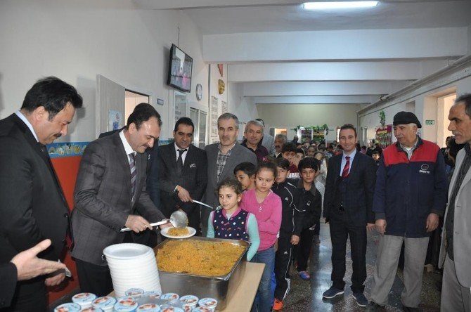 Birlik Mensucat İlkokulu’nda ’Nevruz Bayramı’ Kutlandı