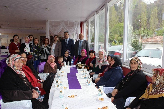 Kozlu’da Yaşlılar Haftası Nedeniyle Fiziksel Aktivite Etkinliği Düzenlendi