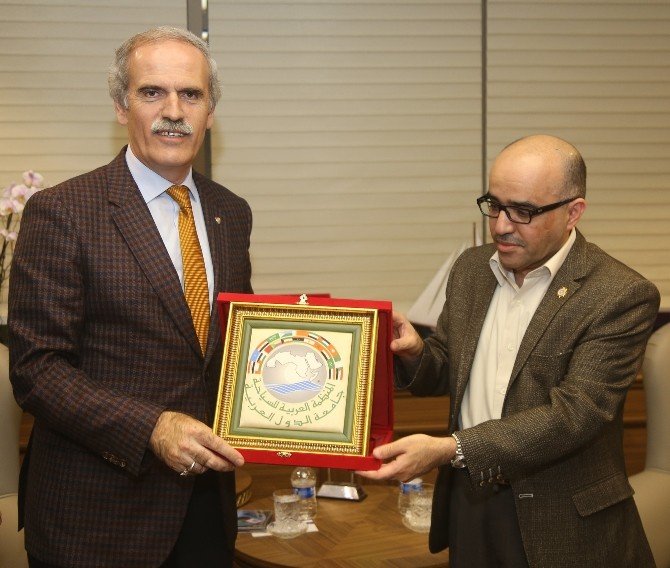 Başkan Altepe, Yanbulu Yöneticilere Bursa’yı Tanıttı