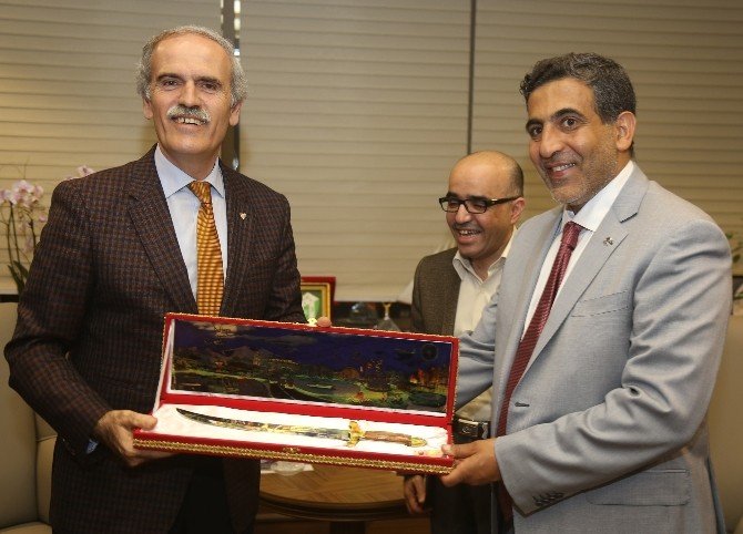Başkan Altepe, Yanbulu Yöneticilere Bursa’yı Tanıttı