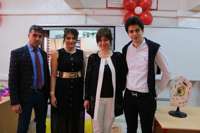 Hataylı İş Kadınından Okula Bilim Araştırma Laboratuvarı