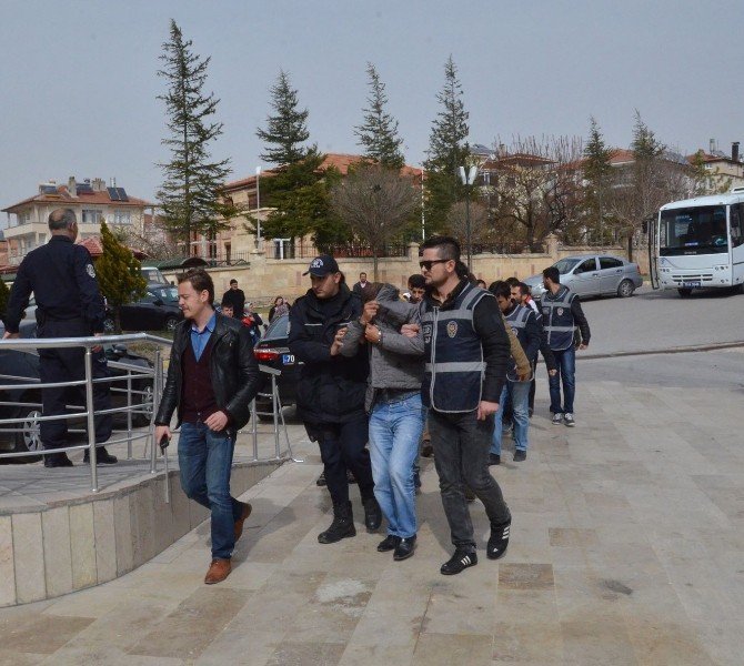 Karaman’da Uyuşturucu Ticaretine 4 Tutuklama