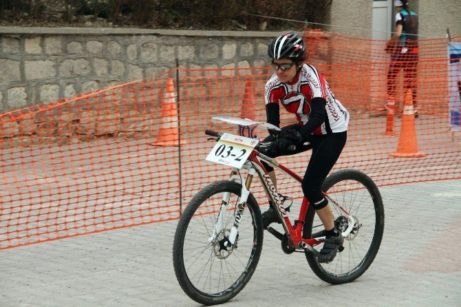 Uluslararası Kapadokya Bisikletle Oryantiring Yarışları Başladı