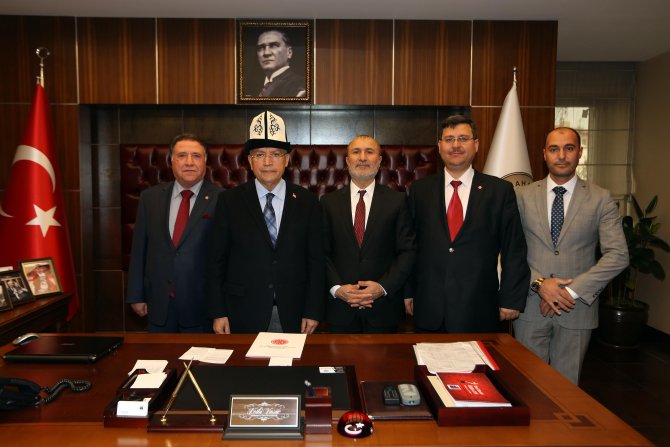 Başkent Platformu, Yenimahalle Belediye Başkanı Yaşar'ı ziyaret etti