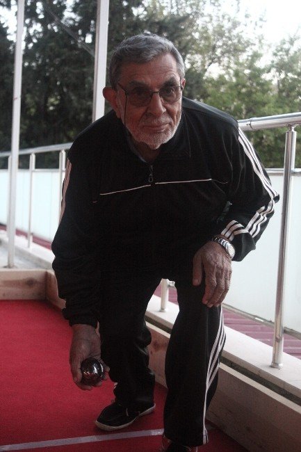 60’ından Sonra Bocce Öğrenen Gençler Kupa Hedefliyor