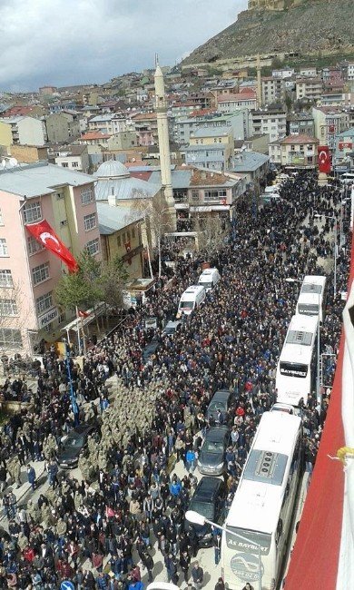 Bayburtlu Şehit Astsubay Üst Çavuş Türkoğlu, Doğum Gününde, Son Yolculuğuna Uğurlandı