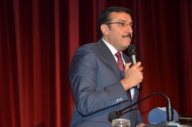 Bakan Eroğlu Ve Tüfekci, AK Parti Malatya Danışma Meclisi Toplantısına Katıldı
