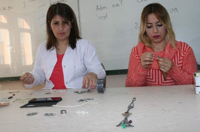 Trabzon Halk Eğitim Merkezi Terapi Merkezi Gibi