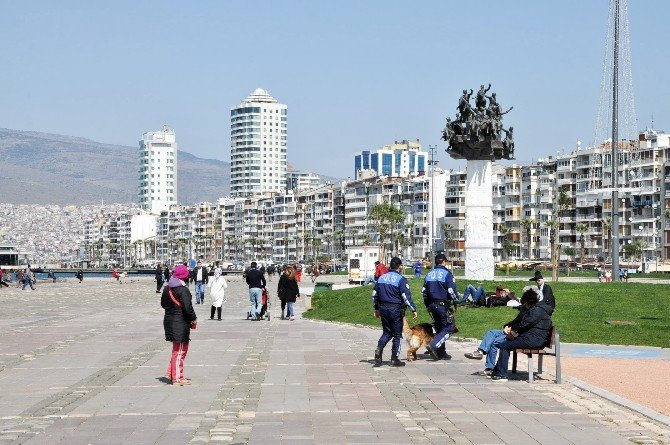 İzmir Sokaklarında Sıkı Önlem