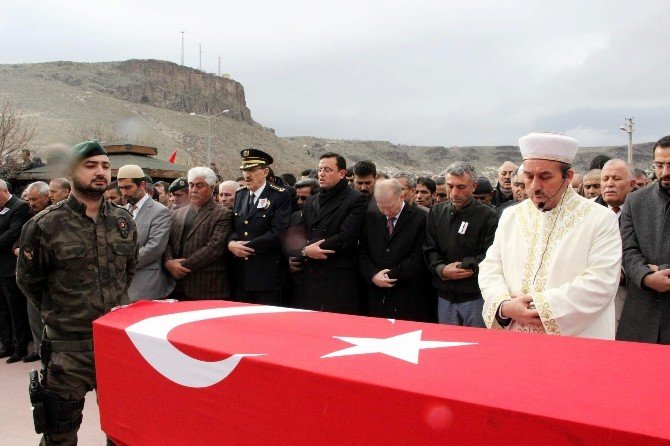 Nevşehir Şehidini 7 Bin Kişi İle Uğurladı