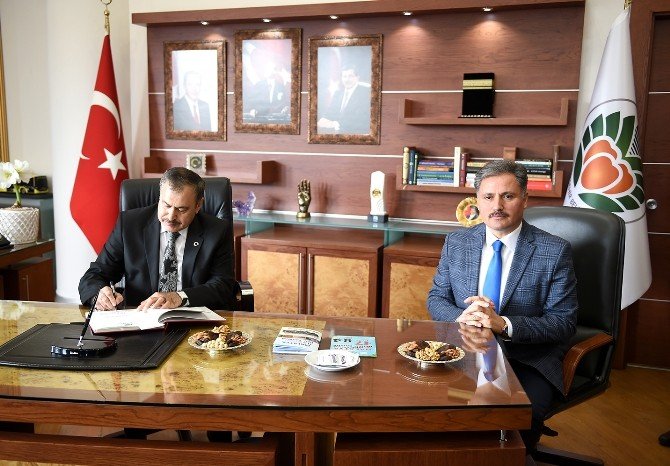 Orman Ve Su İşleri Bakanı Veysel Eroğlu: