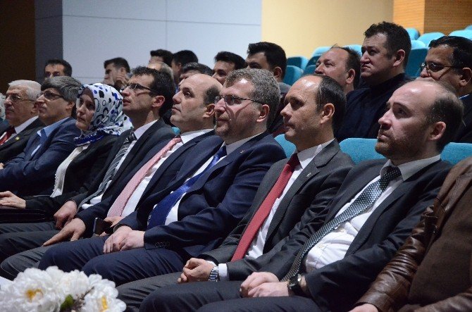 Bozüyük’te AK Parti İlçe Danışma Toplantısı Yapıldı