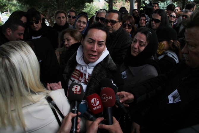 Aynur Kanbur son yolculuğuna uğurlandı