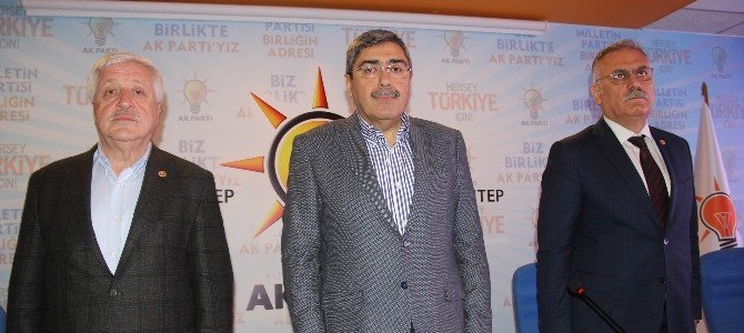 Ahmet Uzer: "300 Şehidin Sorumlusu Paralel Yapıdır"