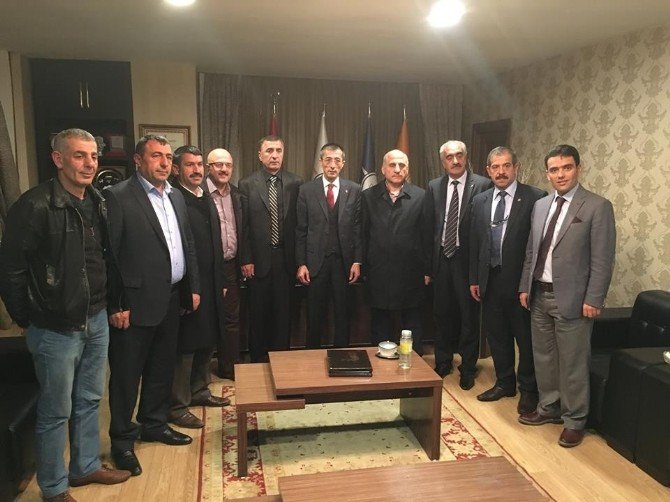 Sendika Başkanlarından AK Parti İl Başkanı Yeşilyurt’a Ziyaret