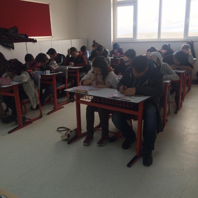 Yozgat Çözüm Koleji’nin Bursluluk Sınavı Yoğun İlgi Gördü