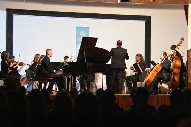 Trakya Akademi Oda Orkestrasından Müzik Ziyafeti