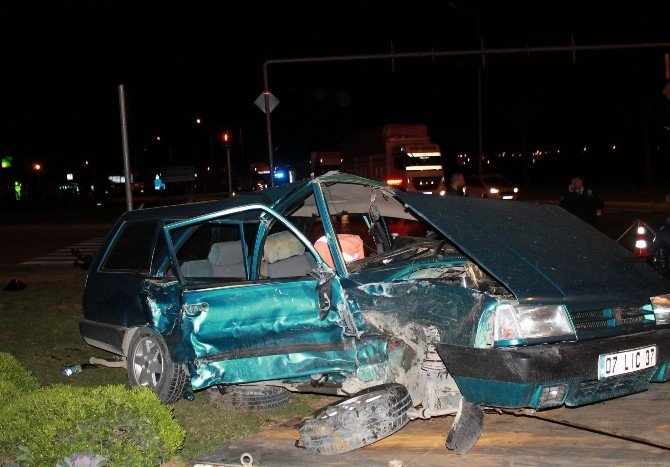 Manavgat’ta Trafik Kazası: 4 Yaralı